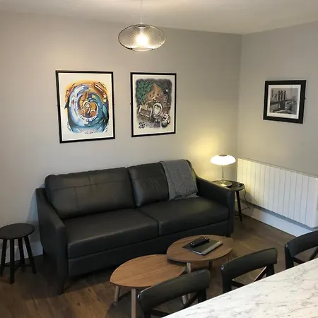 Haven Apartment *
